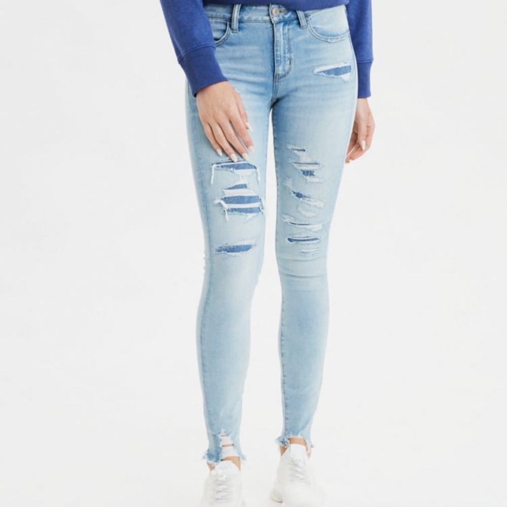 ANYONE HAVE THESE IN A SIZE O SHORT